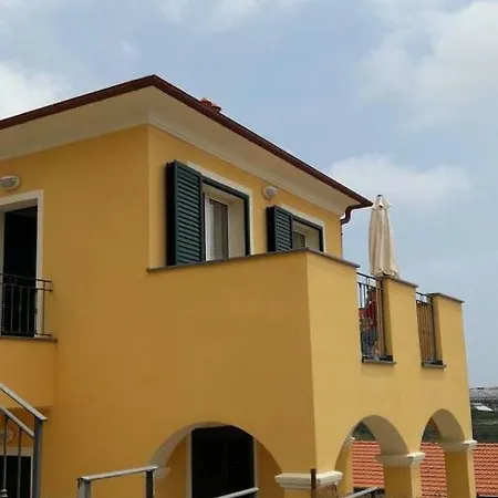 Casetta Gianna Apartment *